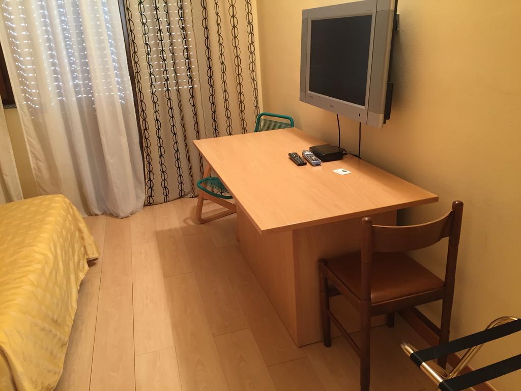 Nuovo Hotel Виджевано Экстерьер фото
