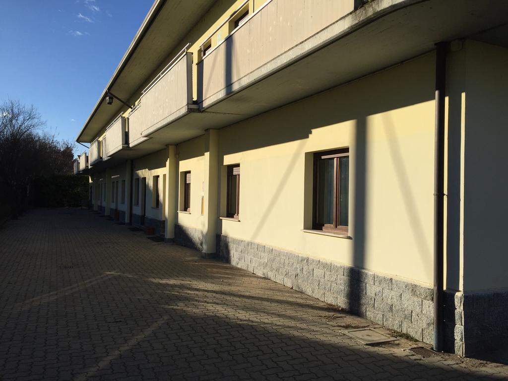 Nuovo Hotel Виджевано Экстерьер фото