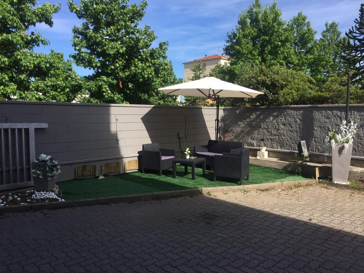Nuovo Hotel Виджевано Экстерьер фото
